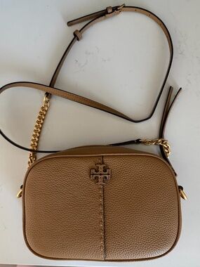 Tory Burch Tan Pebbled Leather Crossbody Camera Bag with Gold Hardware